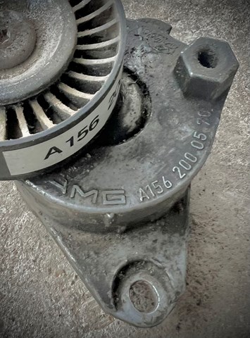 Натягувач приводного ременя A1562000570 MERCEDES