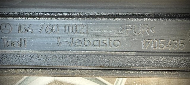 Скло люка даху A1647800021 MERCEDES