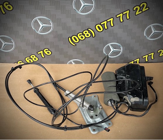 Мотор-привід відкр/закр. замку багажника/дверей 3/5-х A1648003048 MERCEDES