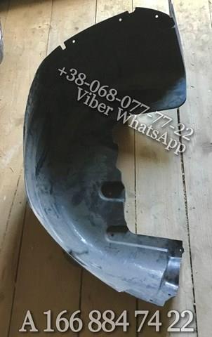 Підкрилок задній лівий A1668847422 MERCEDES