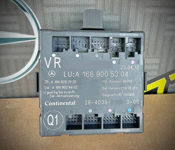 Блок комфорту передніх дверей A1669005304 MERCEDES