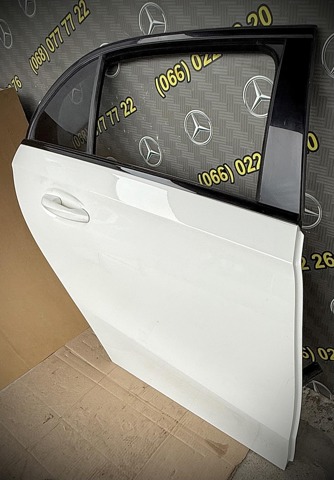 Двері задні A1777301400 MERCEDES