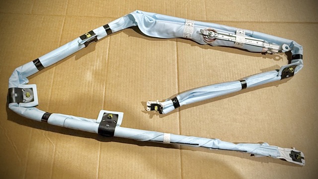 Подушка безпеки, шторка бічна, права, AIRBAG A1778600602 MERCEDES