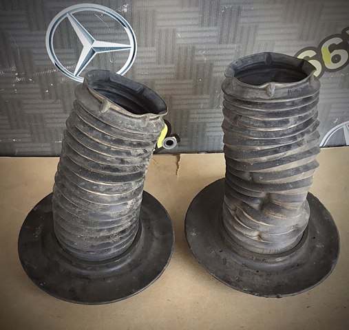 Відбійник пружини задньої A2123220284 MERCEDES