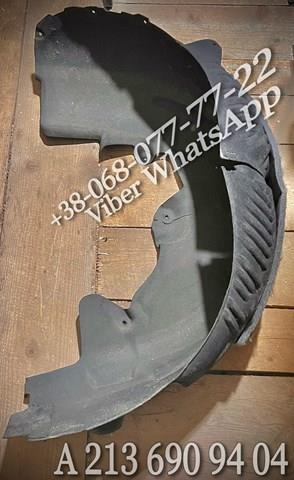 Підкрилок задній правий A2136909404 MERCEDES