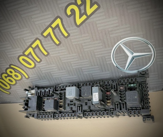 Корпус запобіжників A4479060117 MERCEDES