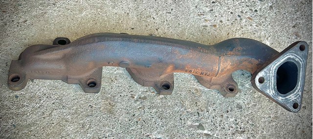 Колектор випускний A6111420501 MERCEDES