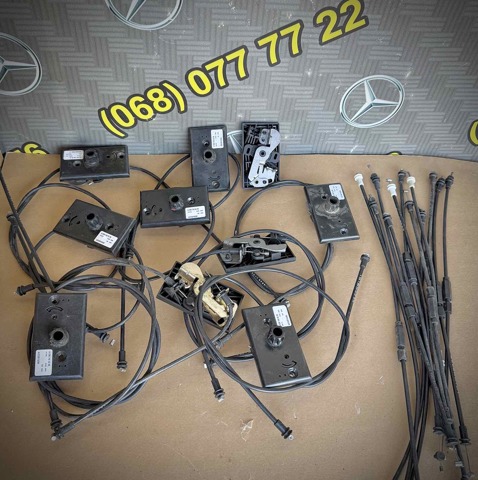 Замок задньої лівої двостулкової двері A6397400235 MERCEDES