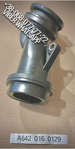 Горловина маслозаливна A6420160129 MERCEDES