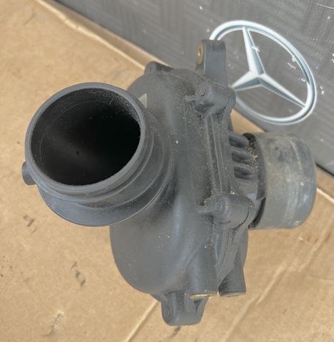 Прилади управління системи рециркуляції A6421403087 MERCEDES