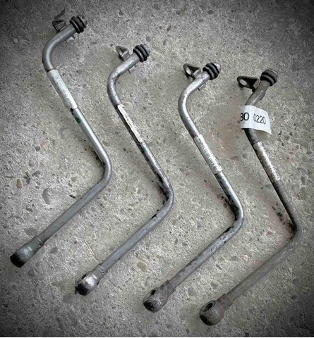 Подача масляна труба A6511800220 MERCEDES