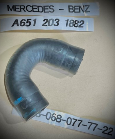 Шланг (патрубок) радіатор EGR, подача A6512031882 MERCEDES