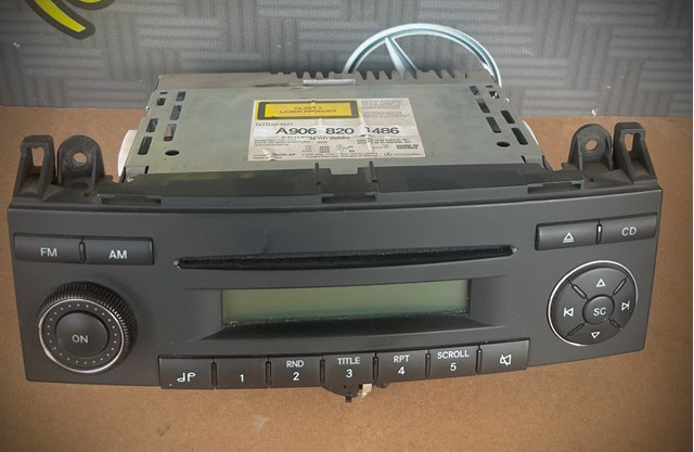 Магнітола A9068201486 MERCEDES