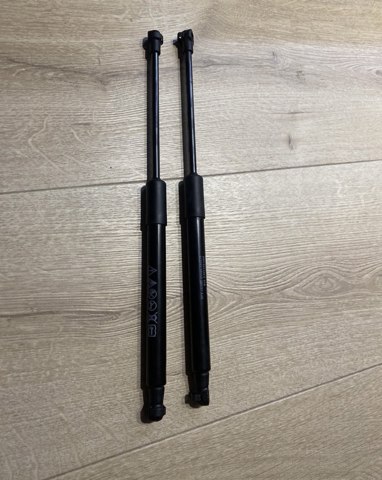 Амортизатор капота газовий 8W0823359C VAG