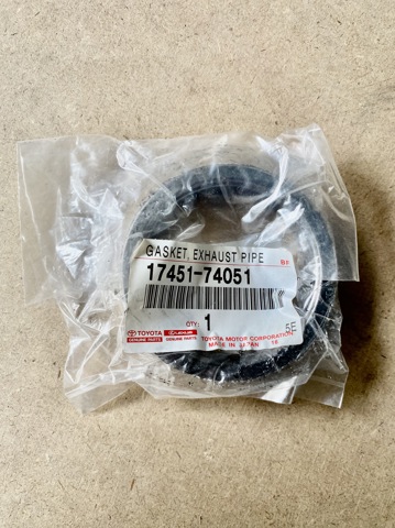 Прокладка приймальної труби 1745174051 TOYOTA