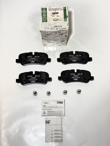 Колодки гальмівні задні, дискові SFP500022 LAND ROVER