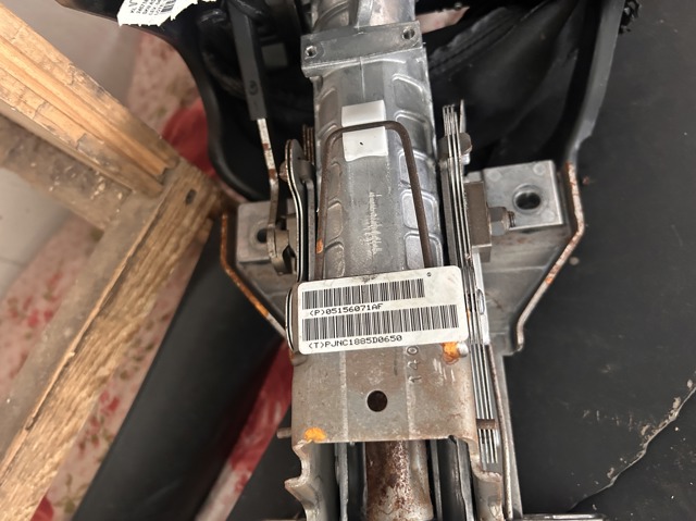 Колонка рульового управління 05156071AF CHRYSLER
