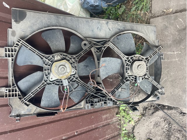 Дифузор (кожух) радіатора охолодження Міцубісі Асх