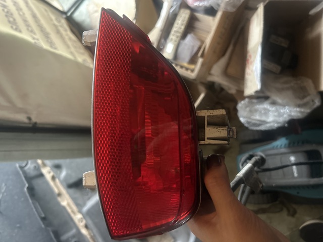 Протівотуманнка задня, ліва 265854470R RENAULT