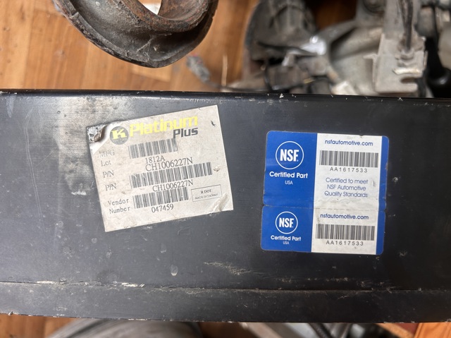 Швелер переднього бампера 68096072AB CHRYSLER