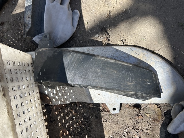 Молдинг бампера переднього, праве 76851F4010 TOYOTA