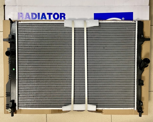 Радіатор основний DCI26200 DCI