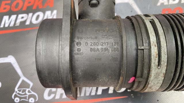 Датчик масової витрати повітря 0280217121 BOSCH