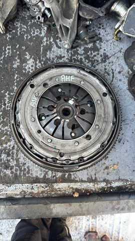 Демпферний маховик 028105264K VAG