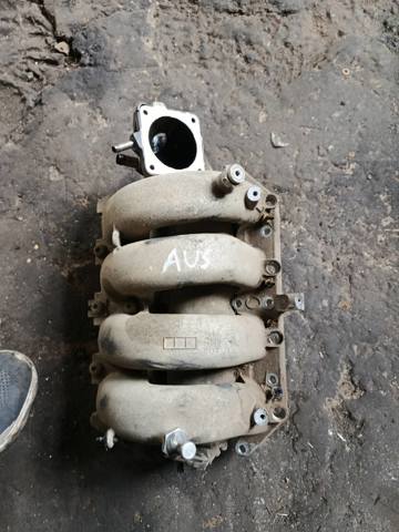 Колектор впускний 036129711CP VAG