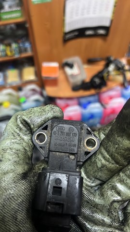 Датчик тиску наддуву турбіни 038906051 VAG