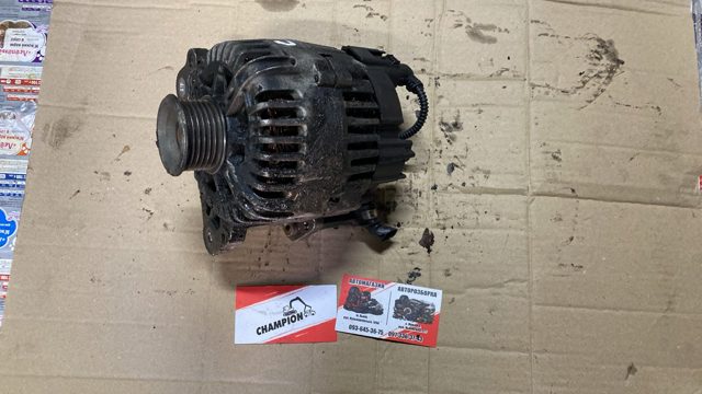 Авто генератор 03C903023 VAG