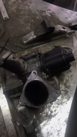 Клапан рециркуляції відпрацьованих газів EGR 03G131501N VAG