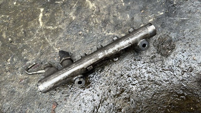 Розподільник палива 0445214094 OPEL