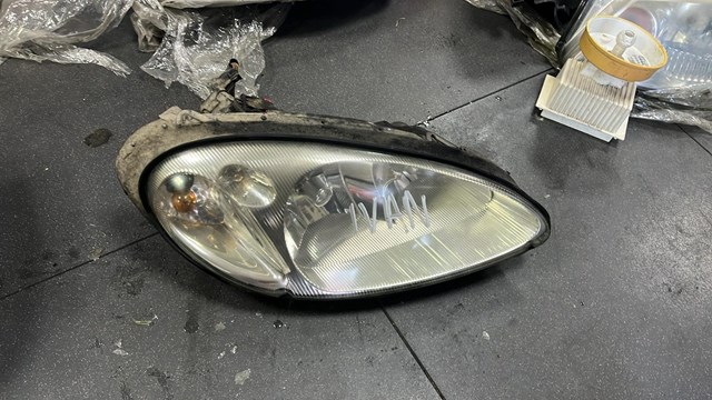 Основна фара - вставка 05288764AF CHRYSLER