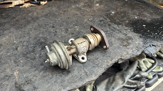 Клапан EGR, рециркуляції газів 06A131501P VAG