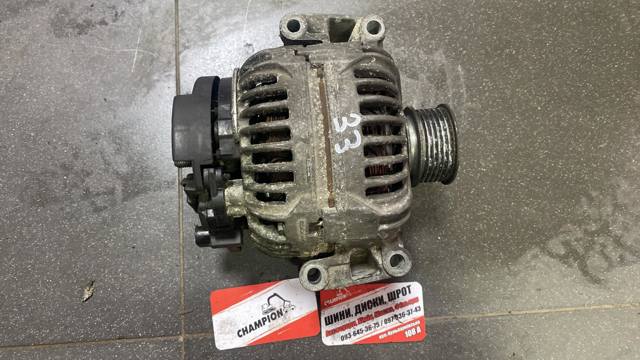 Авто генератор 06D903016 VAG