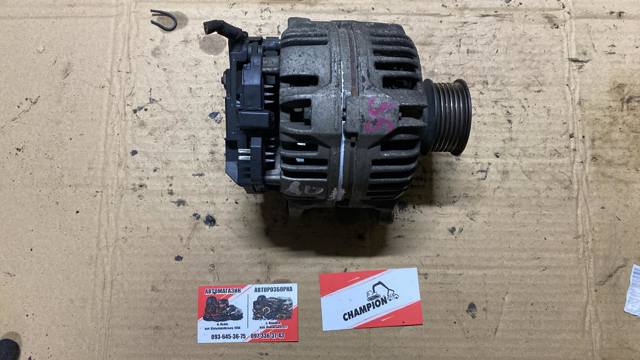 Авто генератор 0986042700 BOSCH