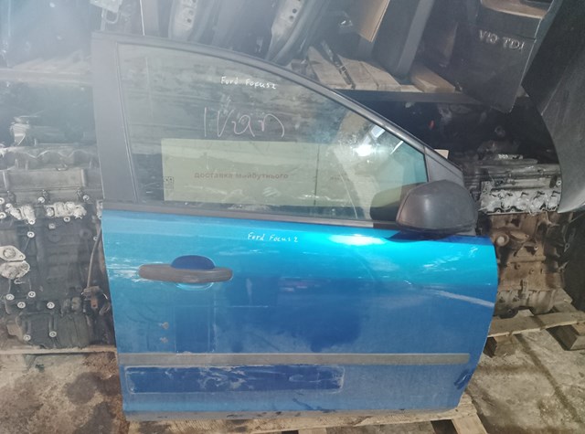 Скло пасажирських дверей 1323276 FORD