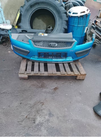 Буфер (бампер) передній 1336763 FORD