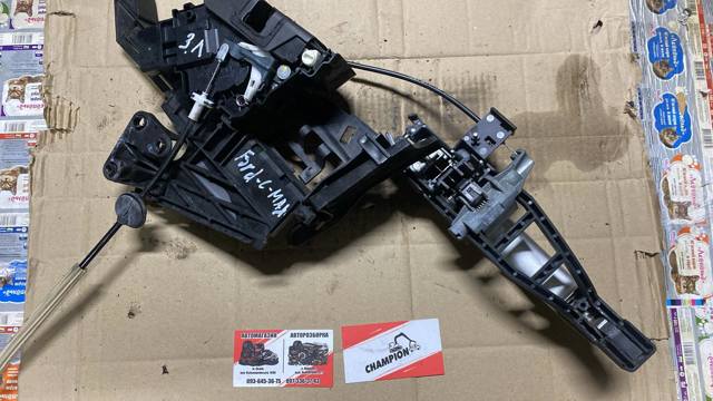 Замок задньої двері, лівої 1385711 FORD
