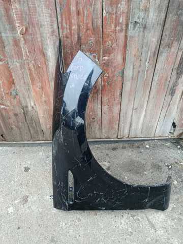 Переднє праве крило 1702313 FORD