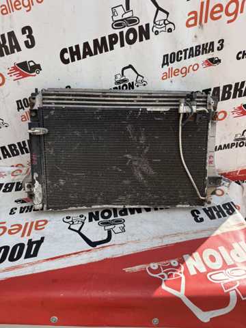 Охолоджувач наддувочного повітря 179400R010 TOYOTA