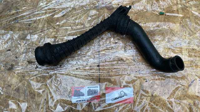 Дросельний патрубок 1J0145762T VAG