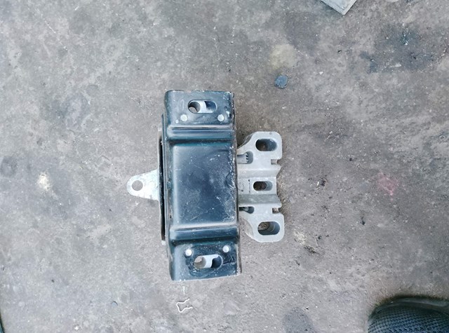 Ліва подушка двигуна 1J0199555AQ VAG