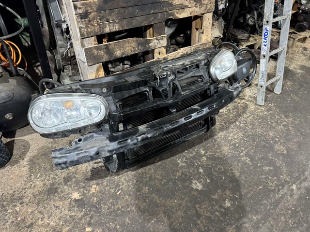 Каркас і панелі передка 1J0805588H VAG