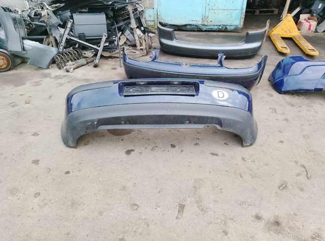 Спідниця заднього бампера 1J6807521 VAG