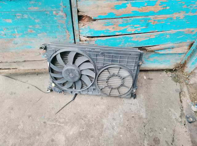 Радіатор 1K0121253P VAG