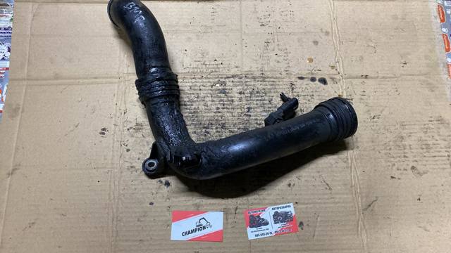 Трубка, що нагнітається 1K0145770D VAG