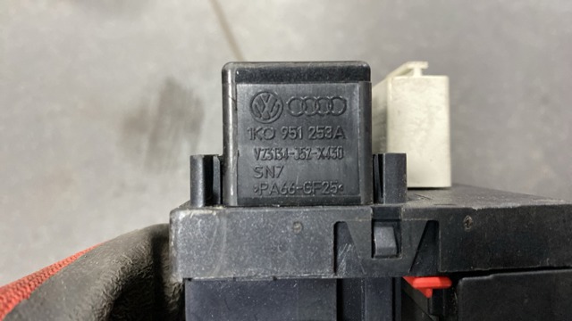 Реле електричне багатофункціональне 1K0951253A BOSCH