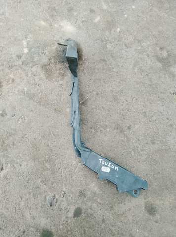 Напрямна заднього бампера, права 1T0807376 VAG